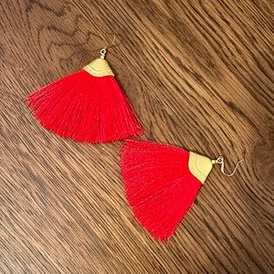 LINNY & CO | Red tassel earrings